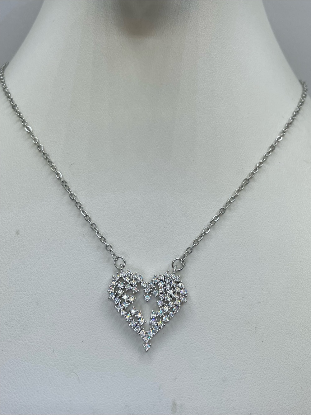 Swarovski Crystal Elements White Crystal Cluster Heart Pendant Necklace Romantic